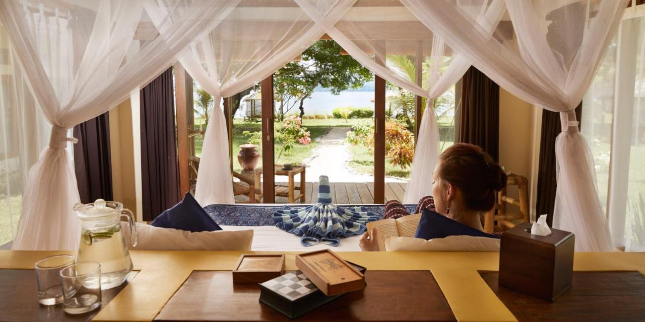 Pearl Beach Resort Gili Asahan Extérieur photo