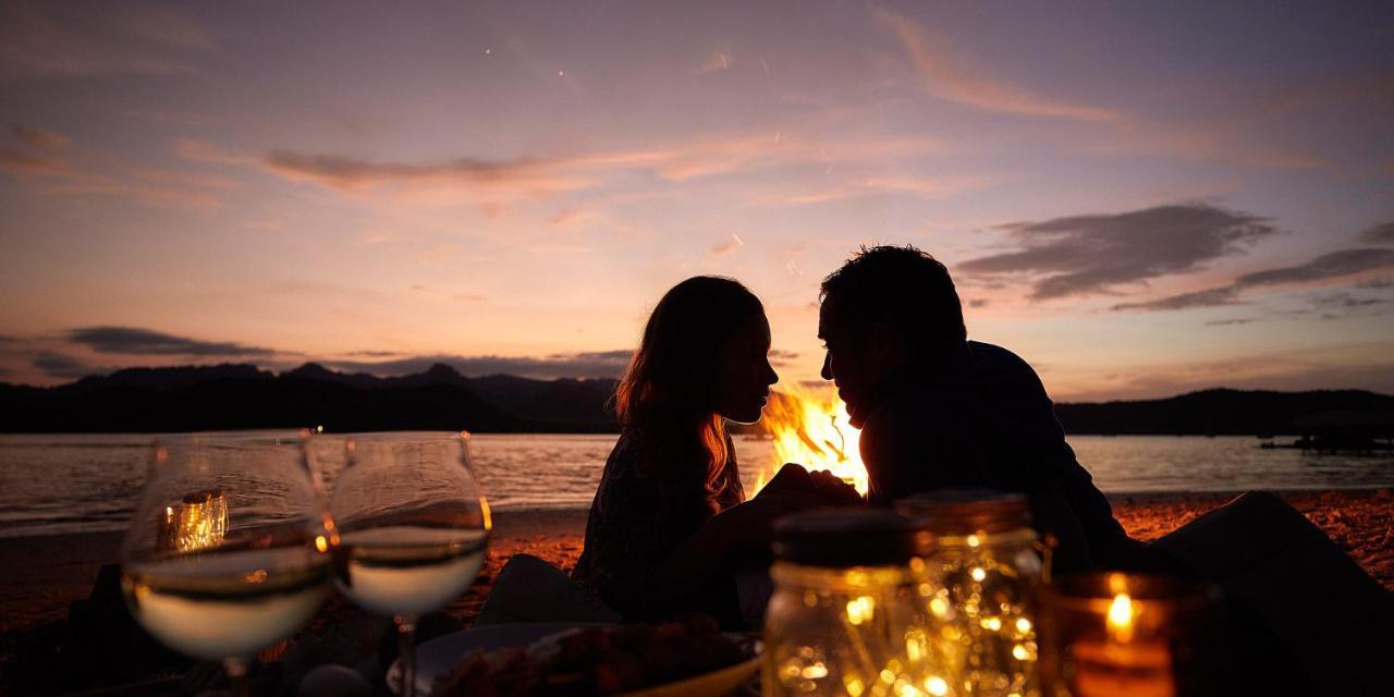 Pearl Beach Resort Gili Asahan Extérieur photo