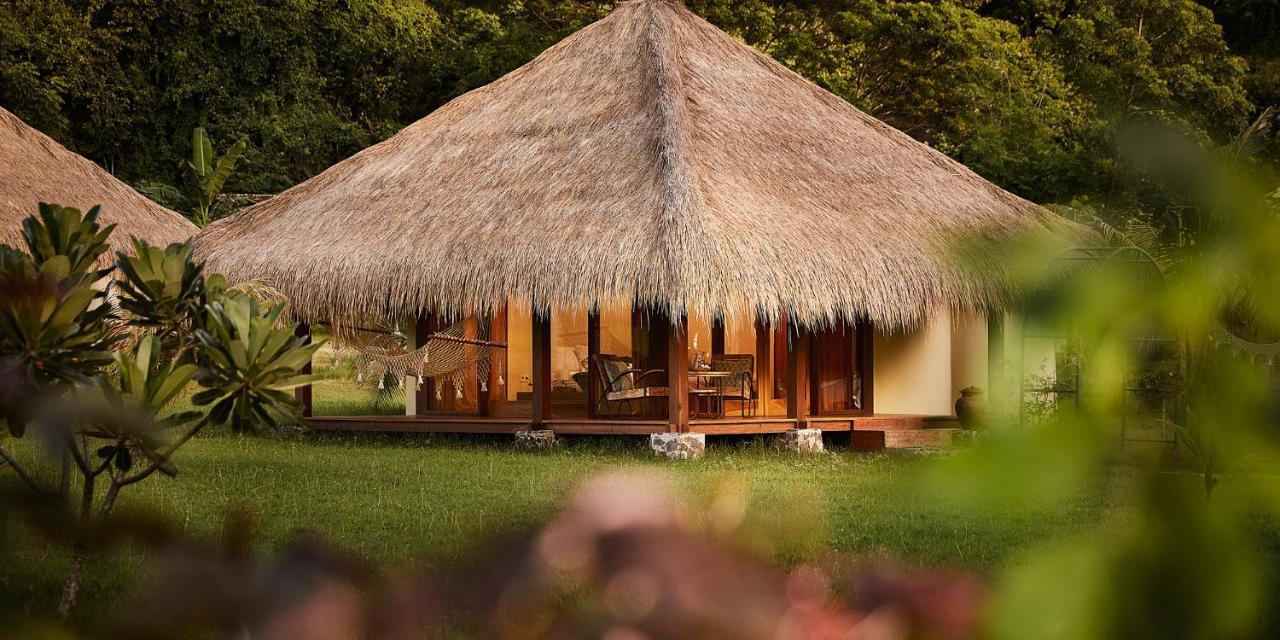 Pearl Beach Resort Gili Asahan Extérieur photo